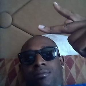 Meet your Posher, Leander